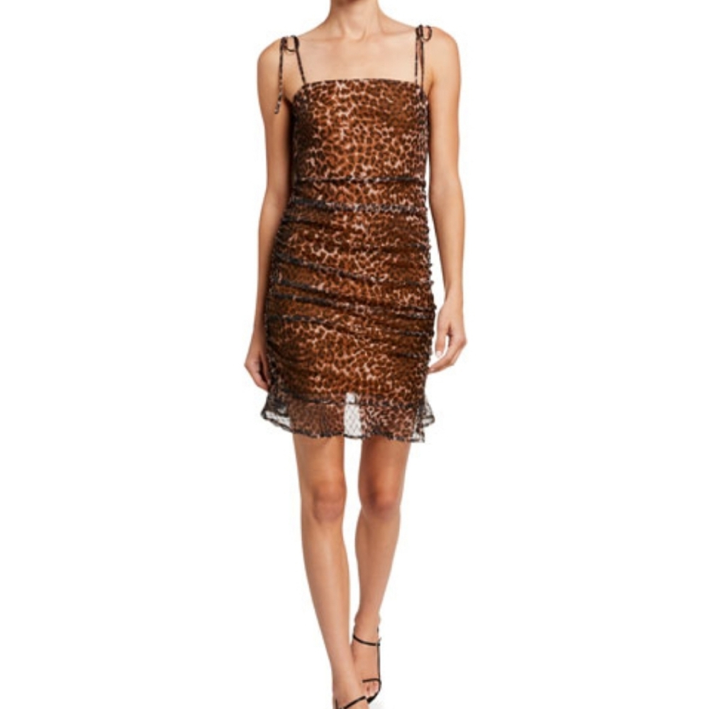 "Inaya" dress in cheetah-Print with ruched sides